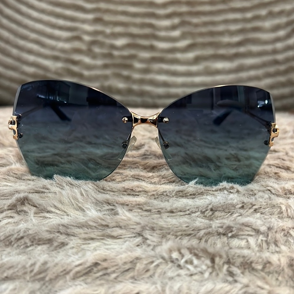 Blue sunglasses